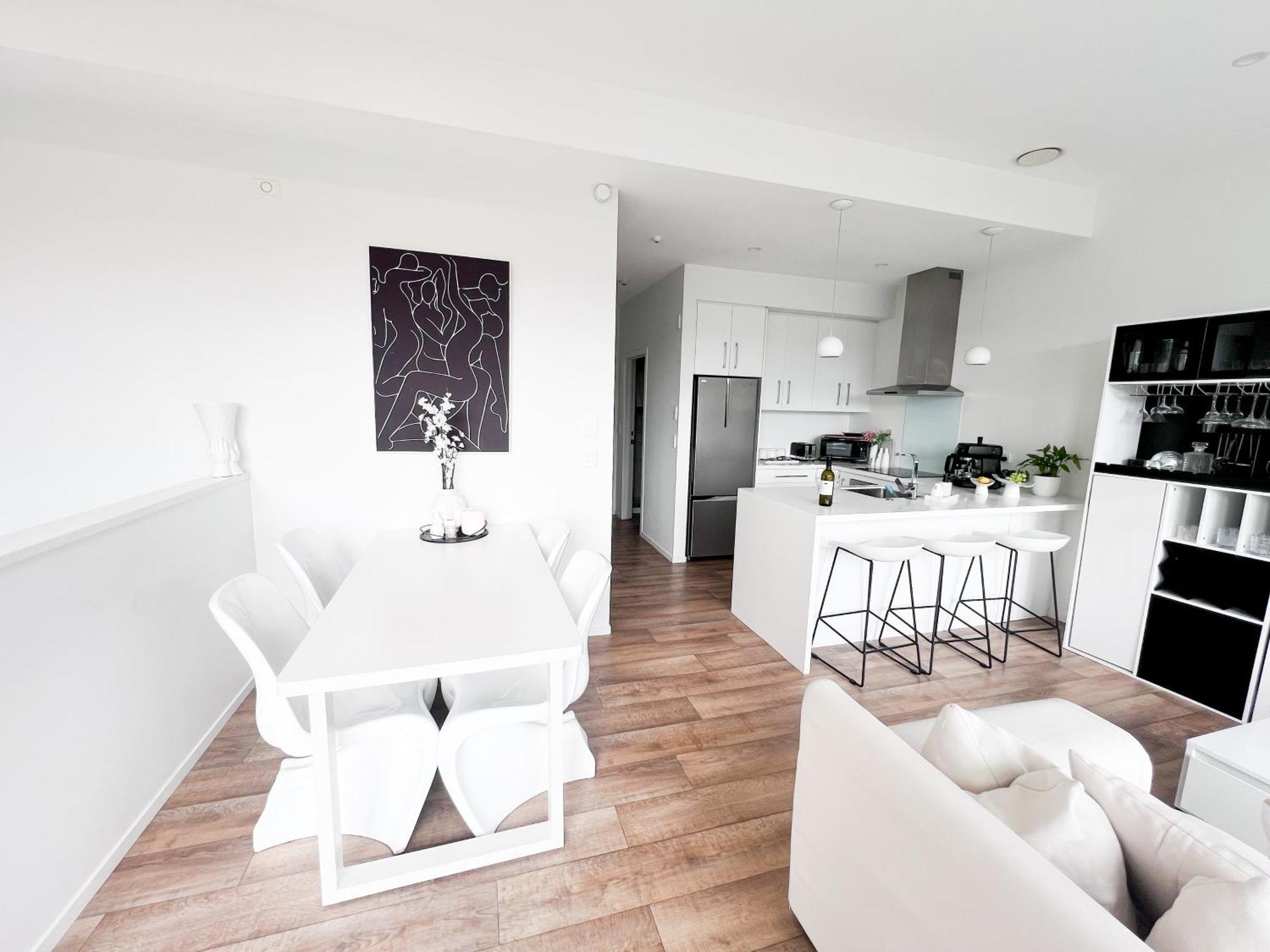 Luxury 2 Bedroom Apartment With Cocktail Bar And Espresso Machine 奥克兰 外观 照片